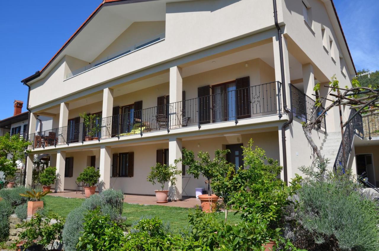 Apartments Ostanek 2 Portoroz Exterior photo