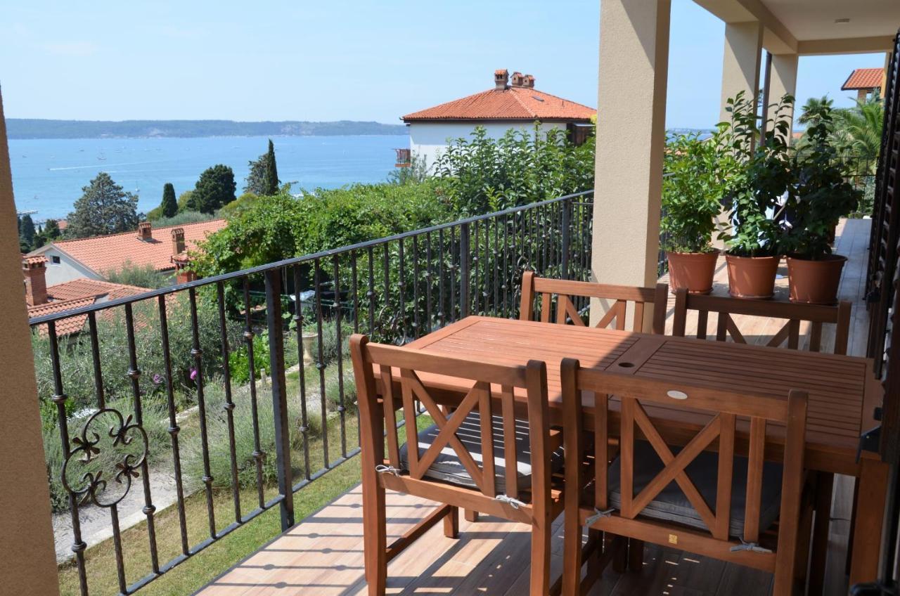 Apartments Ostanek 2 Portoroz Exterior photo